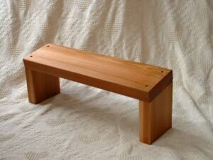 Cedar seiza
                    bench for meditation